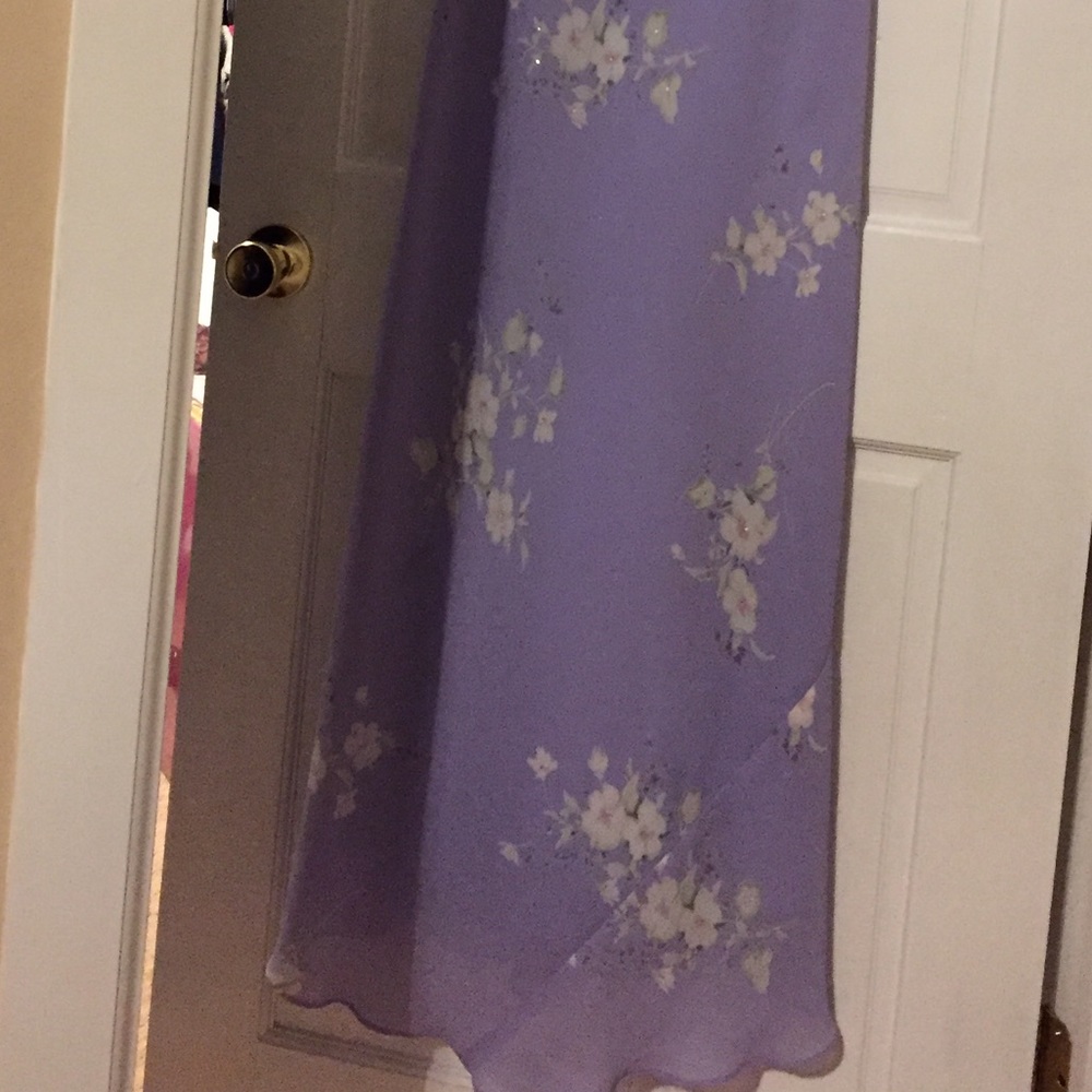 Chelsea nites Dress - Picture 3 of 5